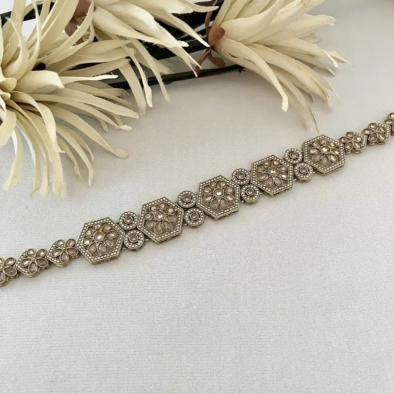 Indian Jewellery Hair Matha Patti Gold and Red for Ladies Wedding Bridal Accessories Sheeshphool 2