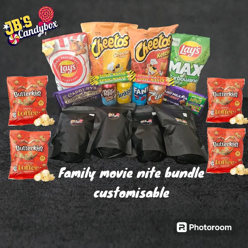 Family Movie Night Bundle with Sweets, Crisps, Popcorn, Chewbars, American Soft Drinks, Snack Chocolate and Big Chocolate Bars candy sweet Crispy 0
