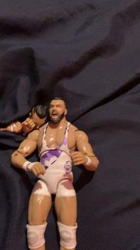 Product Review of AEW Wardlow Unrivaled Series 10 Action Figure (Boxed) - Classic & Novelty Toy from l**0 0