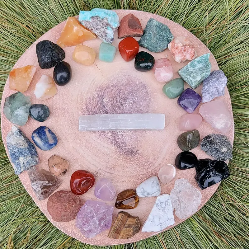 41 Piece Tumbled & Rough Crystal Kit, Popular Tumbled and Rough Gemstones, Starter Crystal Box, UK Seller. 1