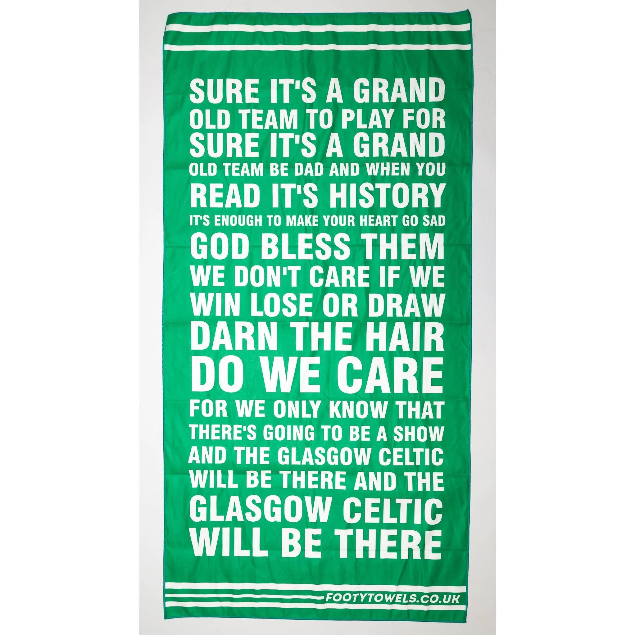 Celtic - Grand old team Microfibre beach towel, perfect for a day at the pool or beach