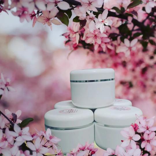 Molato Body Cream/Brightening Body Cream 250ml 4