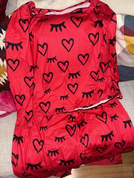 Product Review of 【Plus Size】Women's Heart Print Pyjama Set, Casual Comfort Round Neck Long Sleeve Tee & Elastic Waist Pants Set, Women's Sleepwear for Spring & Fall, Pajamas from M**y 1