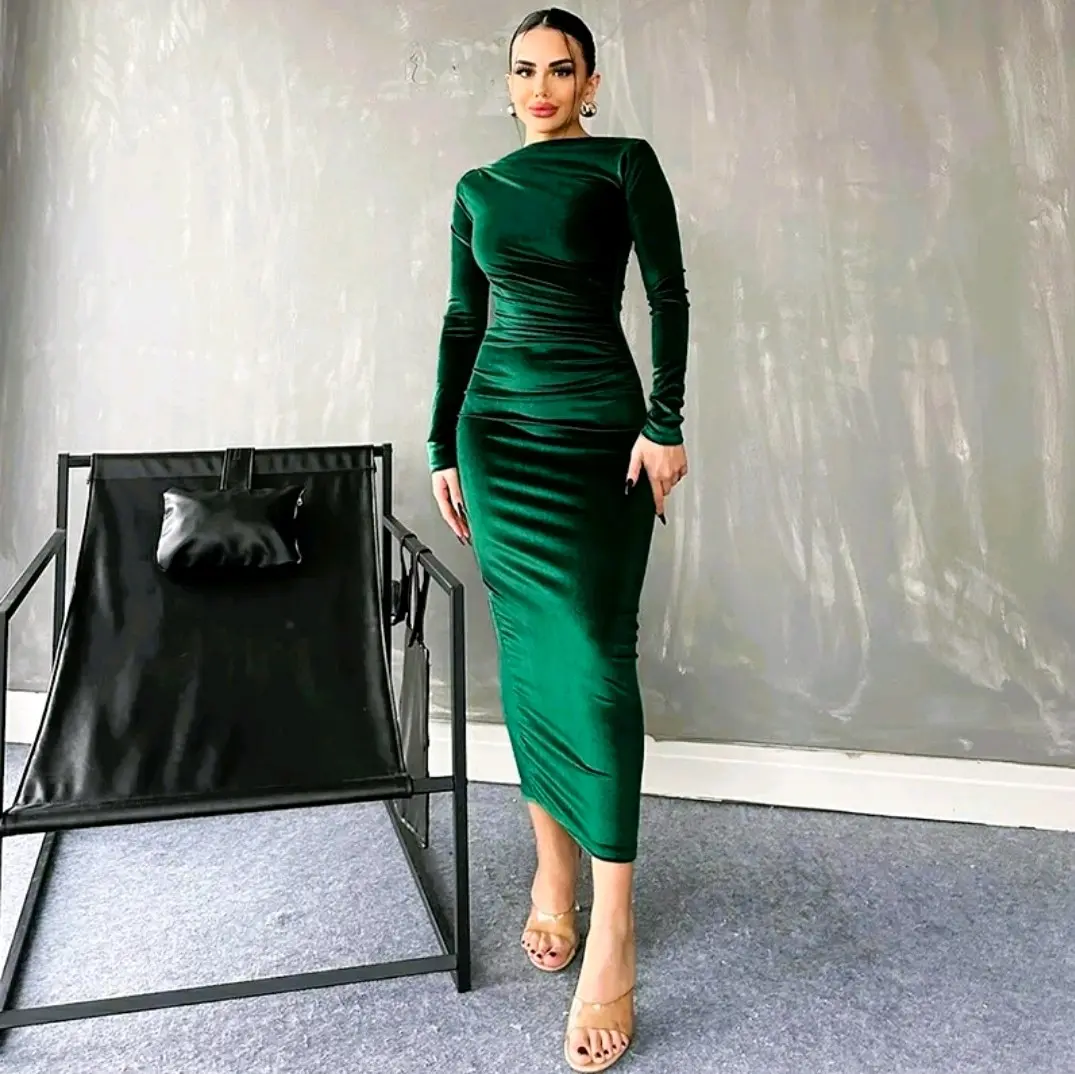 Emerald Green Velvet Sculpted Long Sleeve Womenswear Midi Dress Elegant Formal Bodycon Comfortable Maxi Light Casual Fit Pullover Piece Simple slim-fitting plain revenge  dress