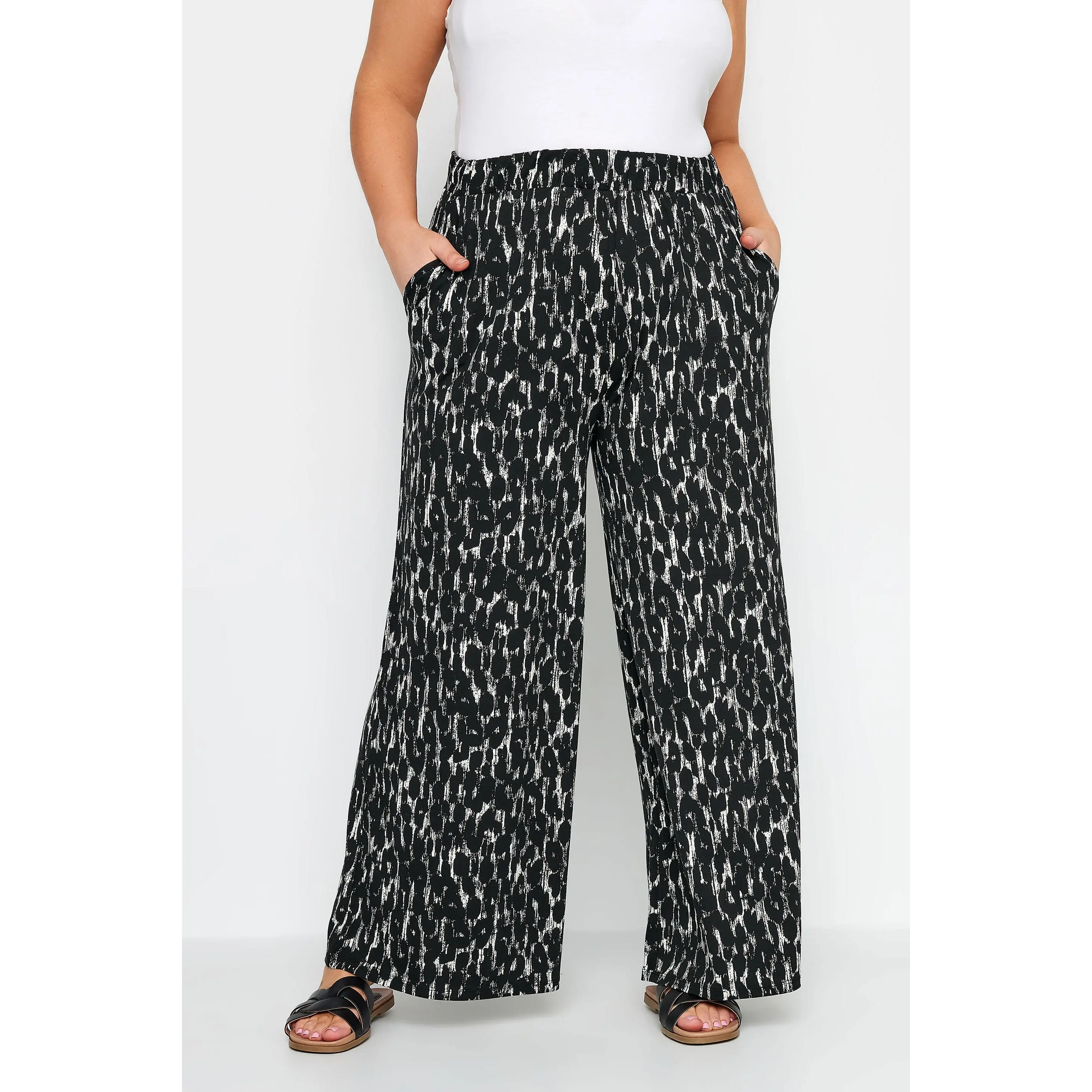 YOURS Curve Black Leopard Print Wide Leg Trousers