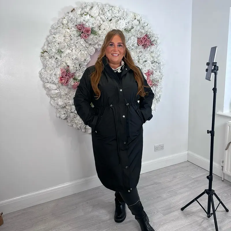 NIAMH Long Raincoat With Hood 1