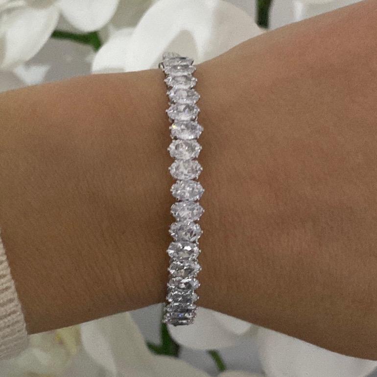 Oval Crystal row flexible bracelet in silver, rose gold or gold P28 4
