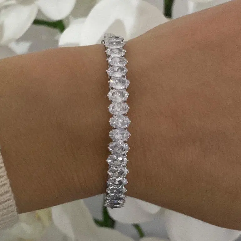 Oval Crystal row flexible bracelet in silver, rose gold or gold P28 4