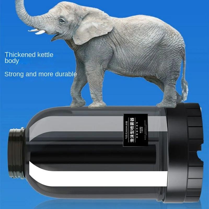 2L Hand Foam Sprayer with 3 Nozzles for Car Wash and Window Cleaning 5