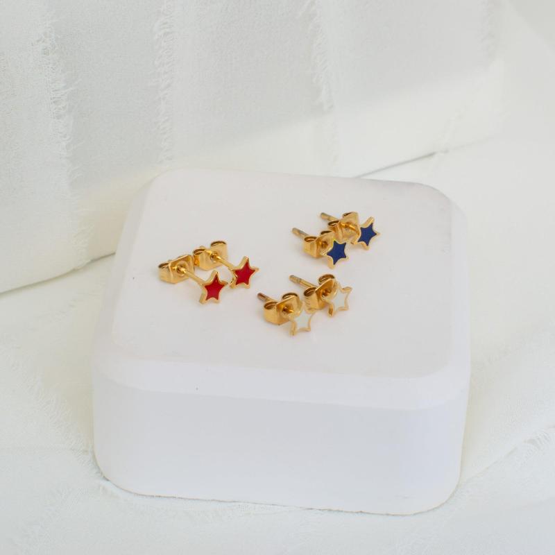 Star Studs 1