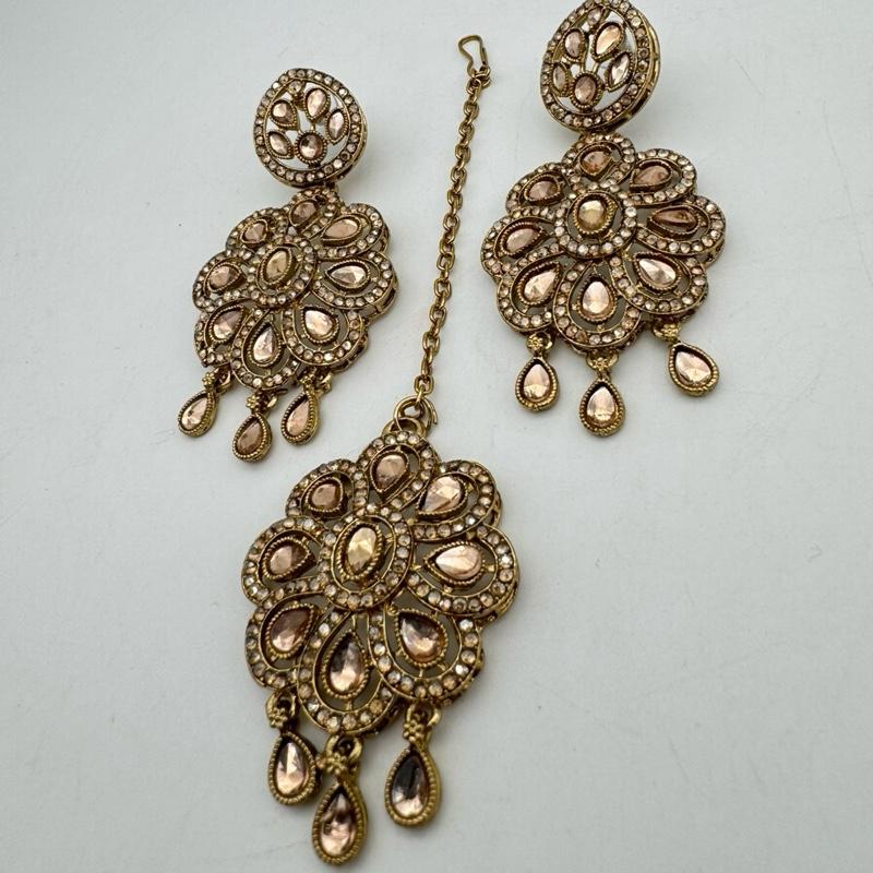 JC1871 earring and tikka kundan style full gold colour 3