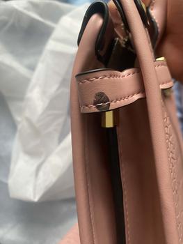 Product Review of Women's Fashionable Crocodile Embossed Tote Bag & Wallet & Clutch Bag, Large Capacity Pu Tote Bag with Shoulder Strap, Casual Trendy Versatile High-quality Daily Commuting  Bag Set from u**6 1