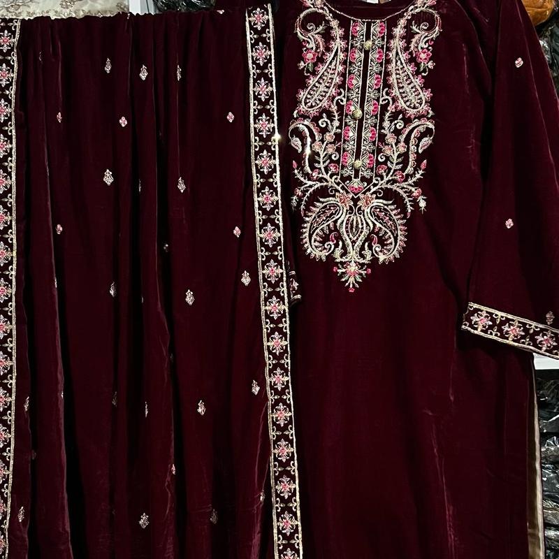 Pakistani Luxury 9000 micro Velvet 3pc Embroidered Dreee with Velvet Shawl and trouser. Formal... 1