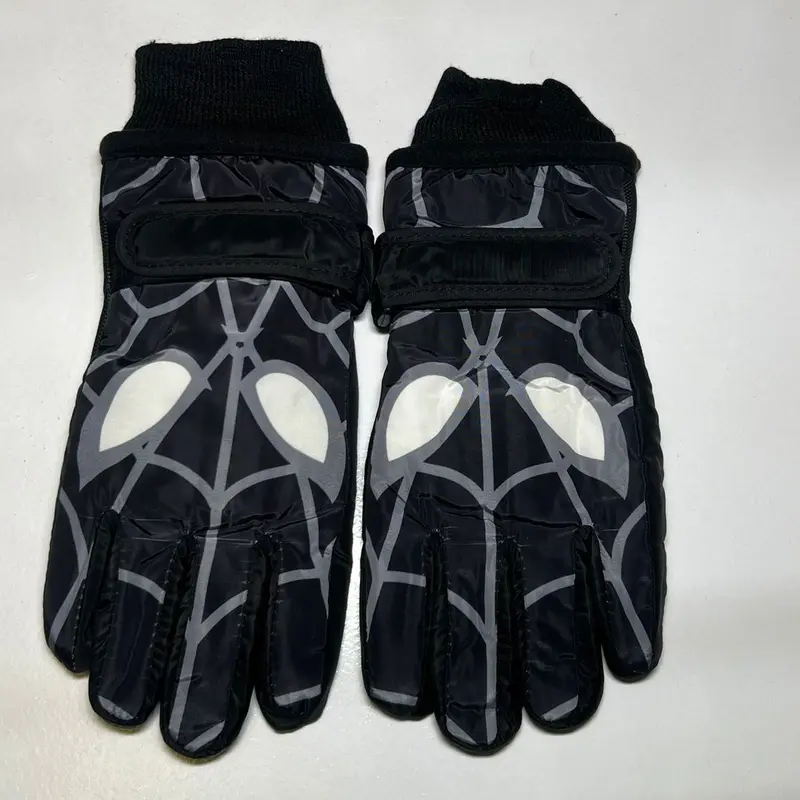 Winter Gloves for Kids - Best for Outdoor Activities 2