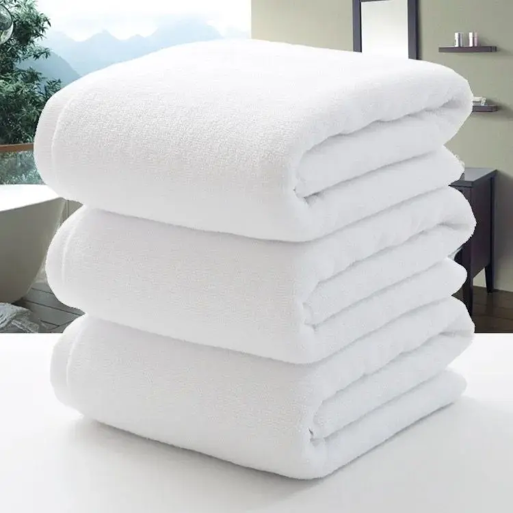 Bath Towel Luxurious Super Soft 100% Cotton, 700 GSM Premium Bath Towel, Lightweight and Highly Absorbent Quick Drying Towels, Luxury Bathroom Essentials for Hotels, Spa, Hosts, and Perfect for Daily Use 2