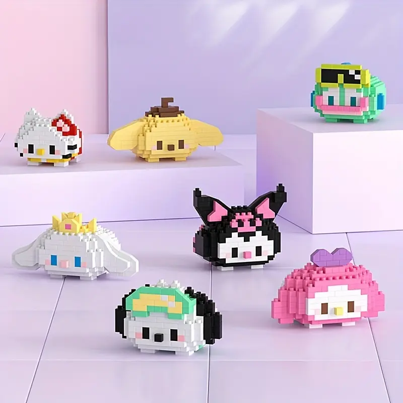 Sanrio Hello Kitty, Cinnamoroll, Kuromi, My Melody Tsum Tsum Building Blocks Set - Officially Licensed Plastic Construction Toy for Desk Decoration, Christmas Gift - Collectible Miniature Figurines