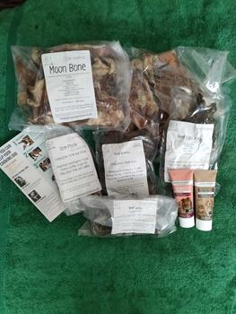Product Review of 75g Arden Grange Tasty Paste - Grain free dog treat from F**c 1