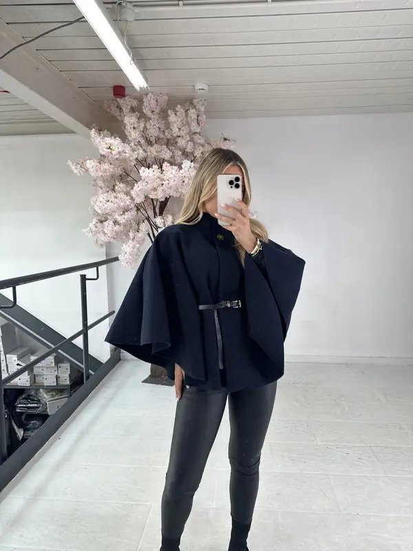 FB LONDON - BELTED PONCHO 5