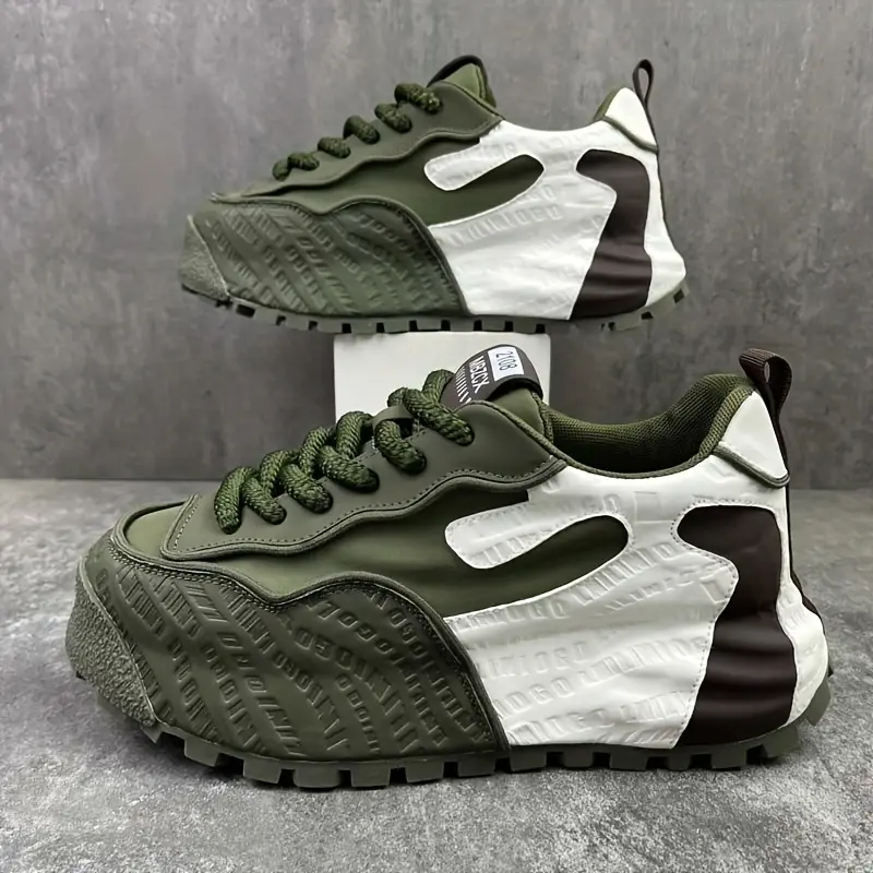 Men's Stylish Black Chunky Sole Sneakers - Breathable, Lightweight, Lace-Up Casual Shoes with Textured PU Upper & Fabric Inner for Casual Attire, Running & Outdoor Activities