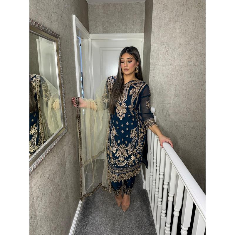 NAVY Embroidered Shalwar Kameez with Net duppatta fully stitched 3 piece suit with Net Dupatta MOB-5182B 1