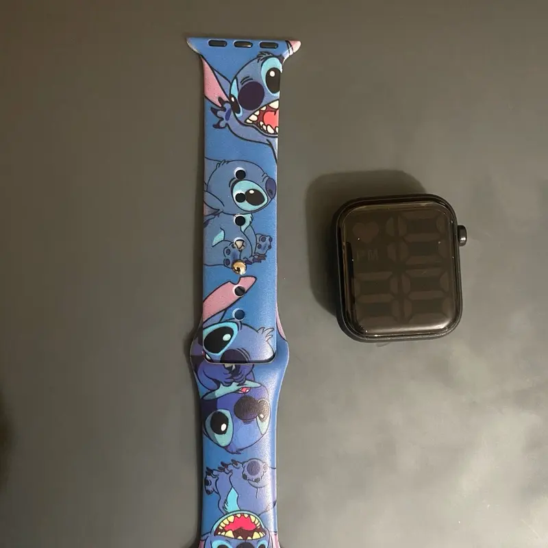 Stitch Digital Kids Watch with Adjustable Strap and Easy-to-Read Display only shows time 0