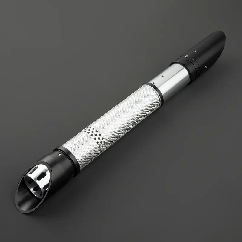 No. 126 Xenopixel Combat Lightsaber RGB Replica 1