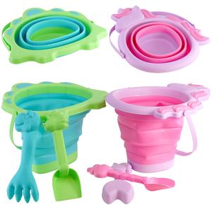 The Magic Toy Shop Pool Toys Play Sand Pit Kits Beach Bucket and Spade Set for Kids Animal Shaped Collapsible Foldable Plastic Bucket Outdoor