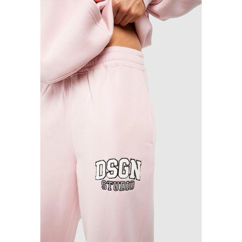DSGN Studio Towelling Applique Straight Leg Jogger 3
