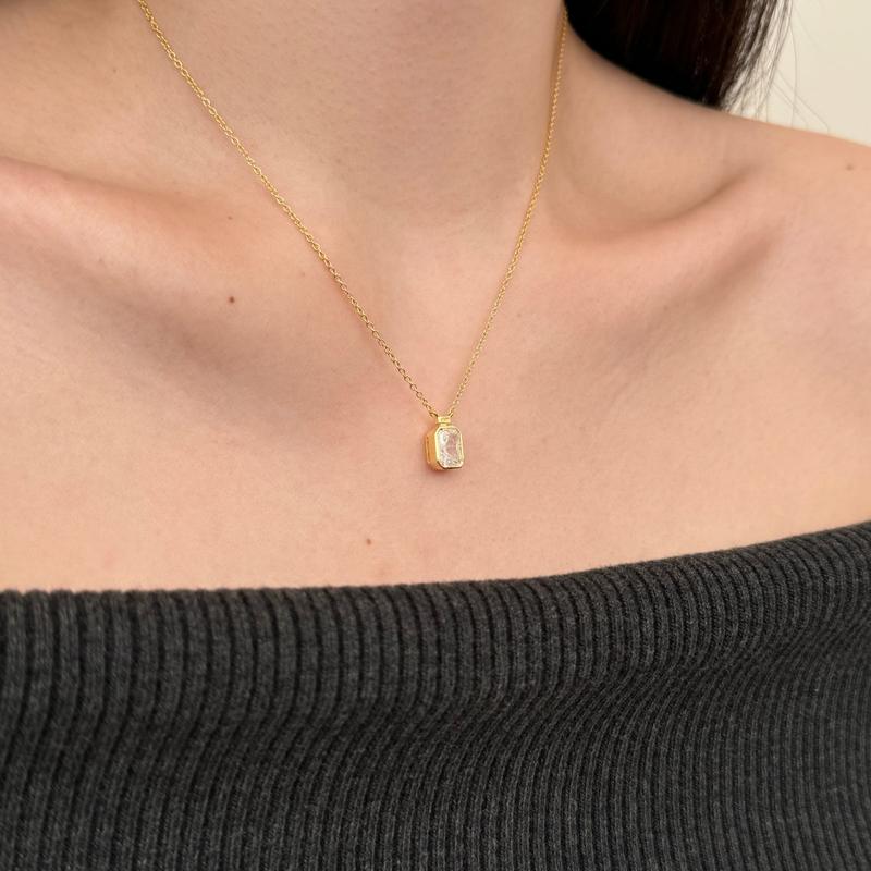 Gold Rectangular Pendant Necklace with Zirconia Stone - 925 Silver 3