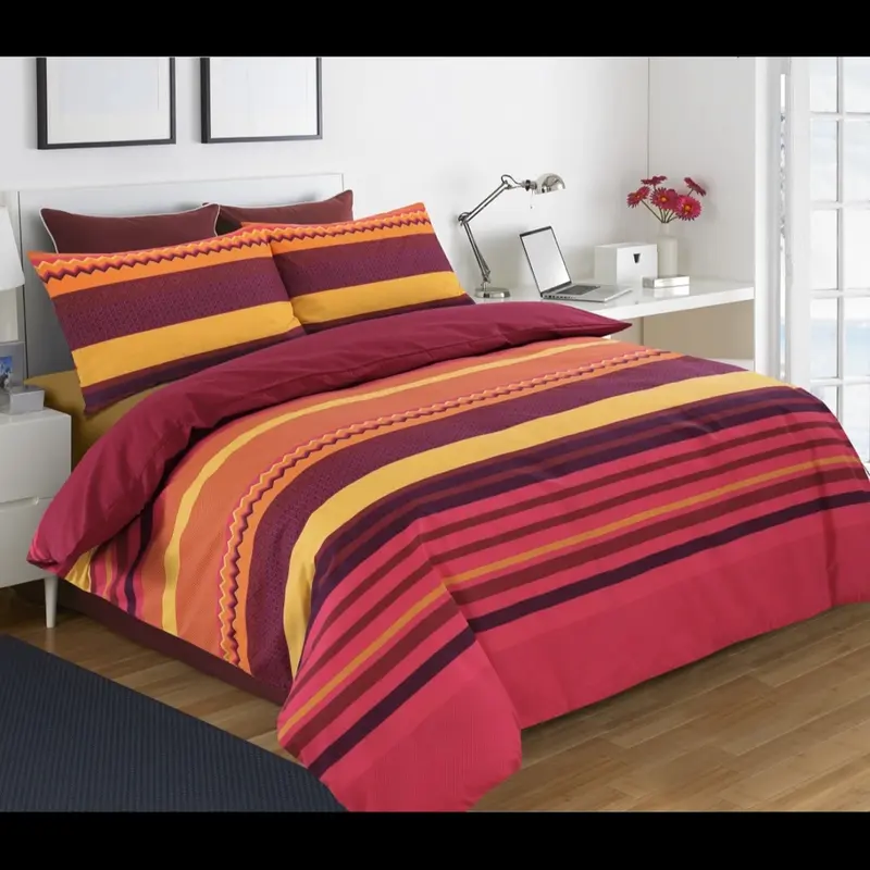 Printed Duvet & Pillowcase Set – High-Quality Fabric for Stylish Bedrooms – Durable, Soft & Easy-Care Quilt Cover with Coordinated Pillowcases – Modern & Elegant Bedding 8