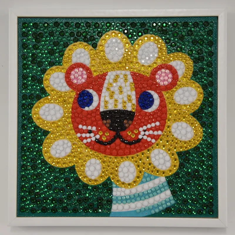 Make your own Sparkly Art - Diamond Crafting 5