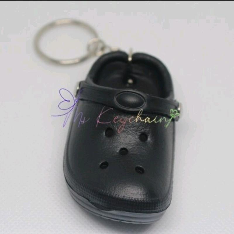 Croc Clog Shoe Keychain 1