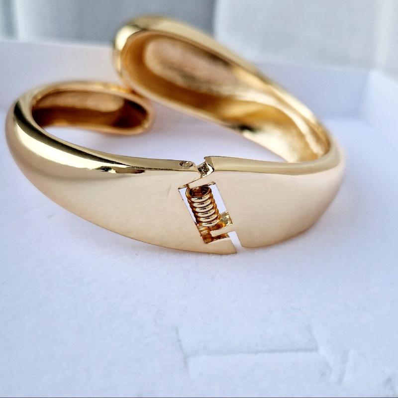 Gold Chunky Statement Cuff Bangle- On Trend Gold Statement Bangle For Women-Costume Jewellery 5