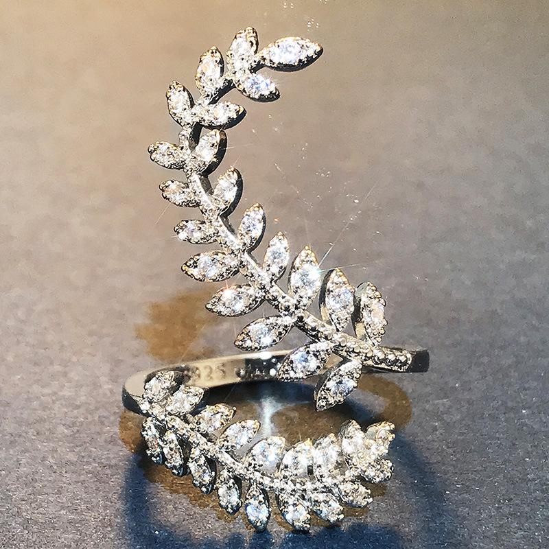 Product Introduction of Luxurious High-end Fashion Accessory With Synthetic Zirconia Plant Leaf Design Long Ring 0