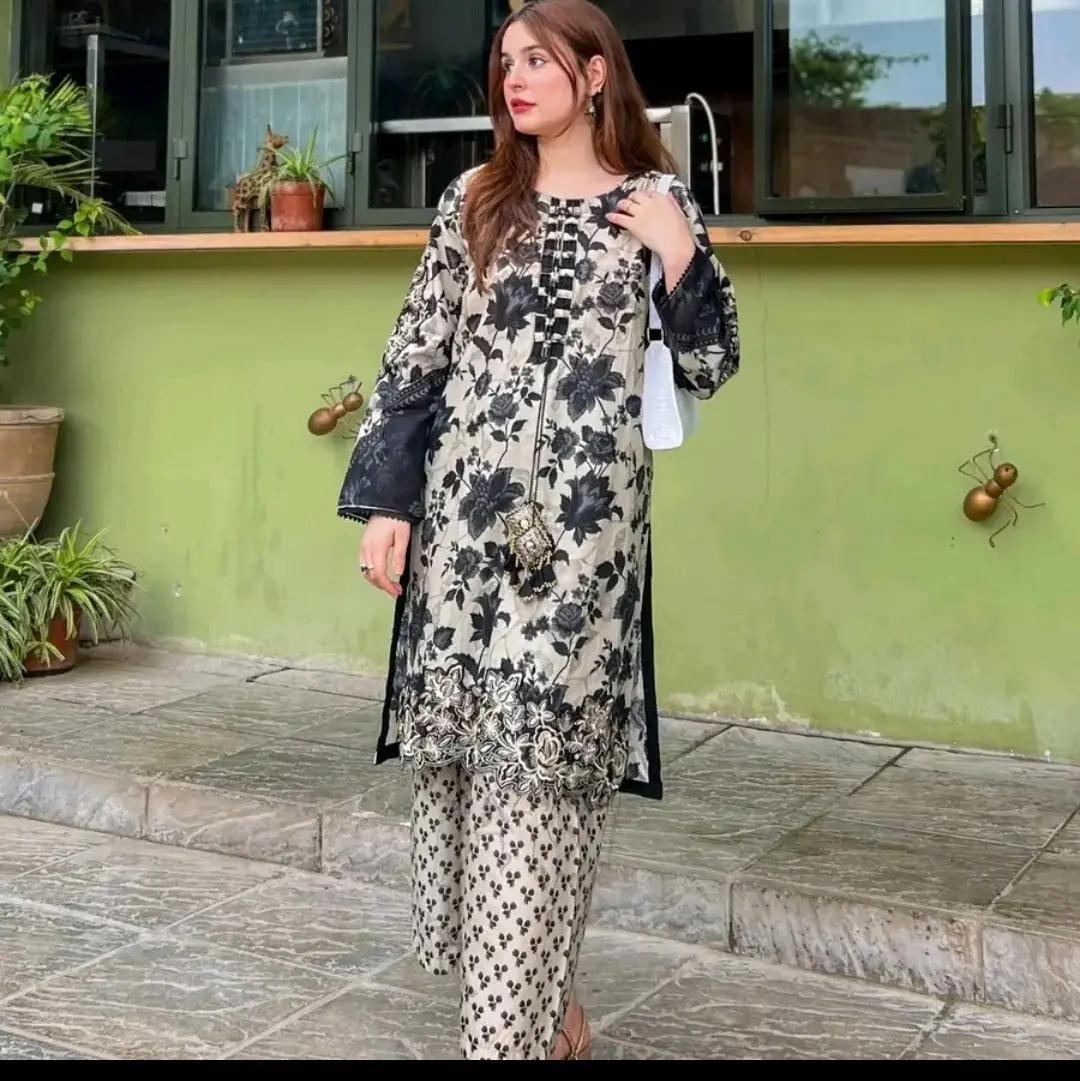 Beautiful Printed Women's Three Piece Suit with Fancy Tassel - Casual Womenswear Dress Casual Wear Comfort Floral