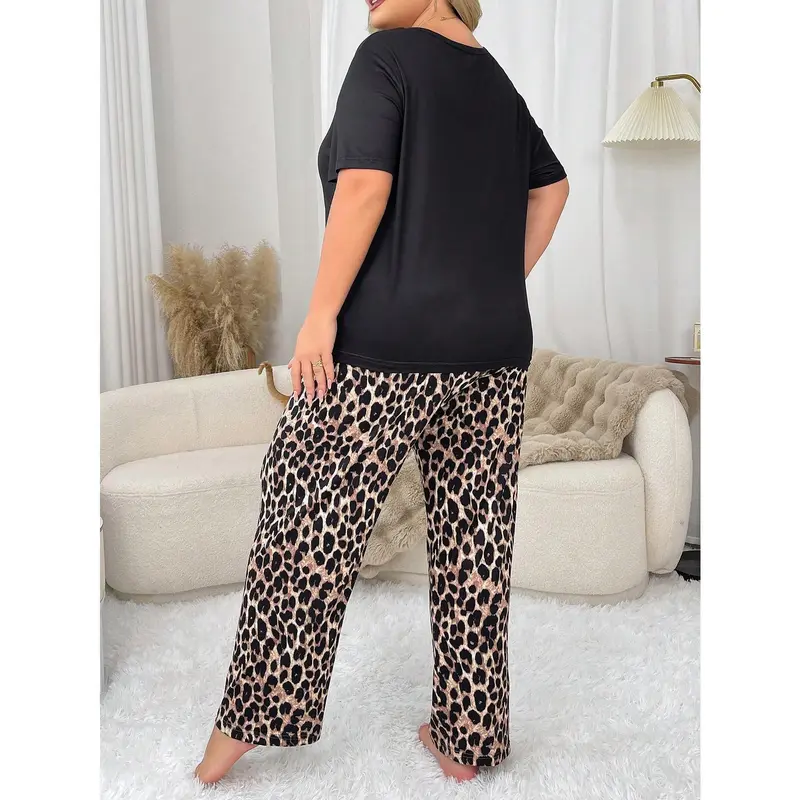 Plus Size Leopard, Butterfly & Heart Print Short Sleeve Pajama Set 1