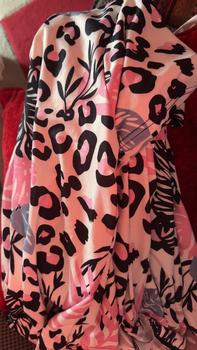 Product Review of 2 Pieces Plus Size All Over Print Pyjama Set, T-shirt & Trousers Two-piece Pj Set, Plus Size Clothing for Daily Home Wear, Casual Pyjamas for Women, Women's Sleepwear, Lounge Set for Women, Summer Clothes Women, Pajamas Sets Women from R**e N**l 0
