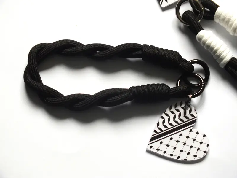 Shoelace Keyring Black White Keychain Love Heart Keyring Pink Glitter Heart Keychain Valentines Gift Anniversary Gifts Present for Girlfriend Present for Wife 1