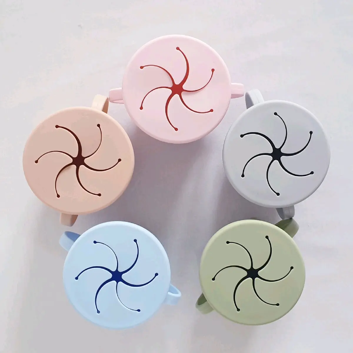 Baby toddler silicone snack cup fruit pot with lid car journeys mess free snack cup