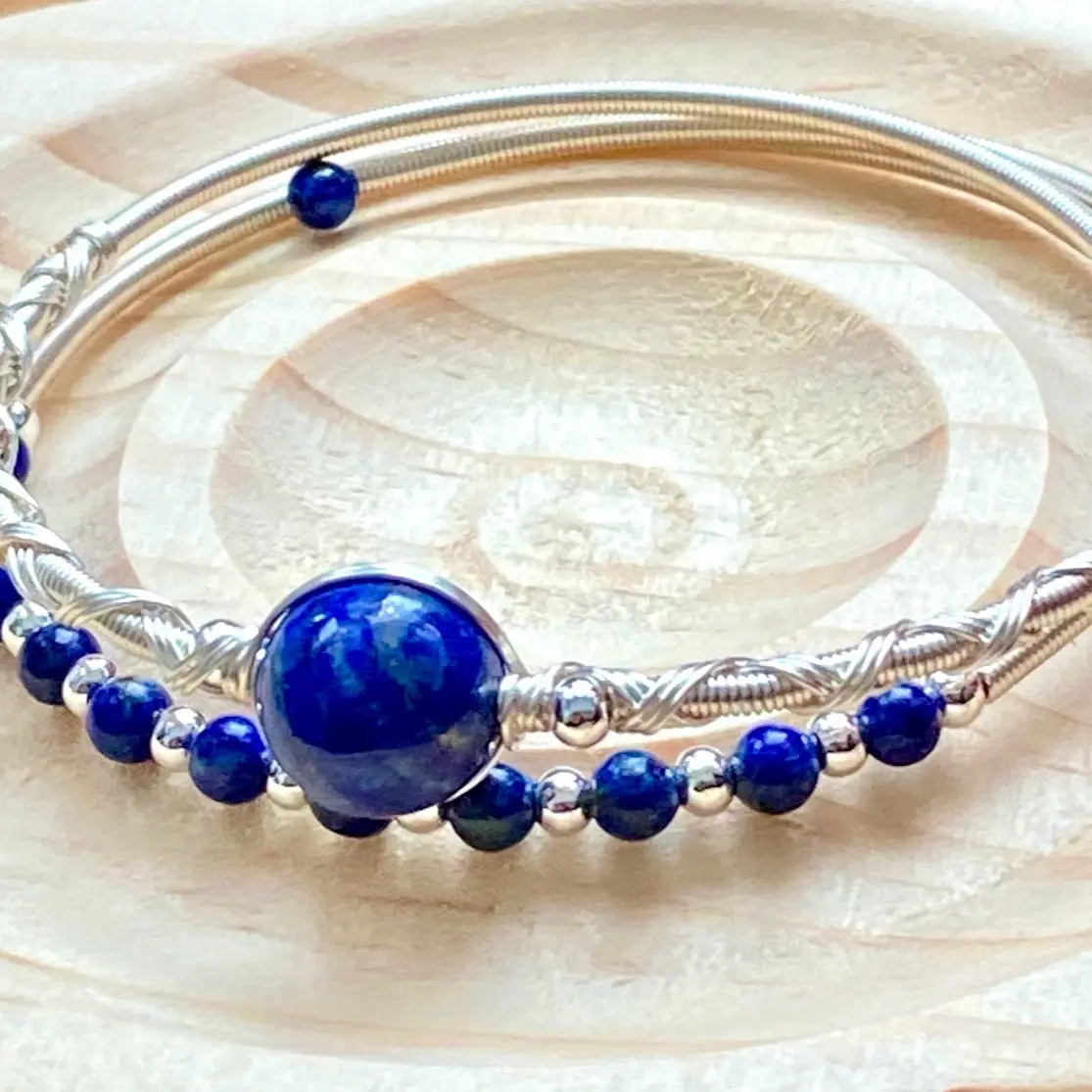 Natural Stone Twisted Bangle for Women - Lapis Lazuri, Amethyst, Labradorite, Garnet, Strawberry Quartz, Rose Quartz, Tourmaline, Tiger Eye