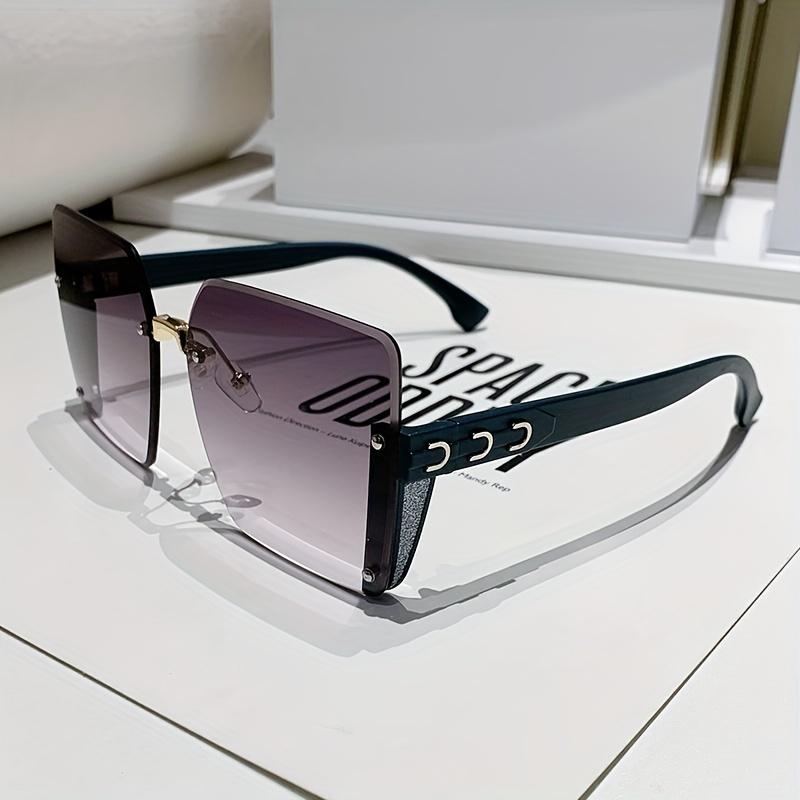 Product Introduction of Rimless Fashion Sunglasses For Women Men Casual Shiny Gradient Glasses For Summer Beach Vacation Travel 3
