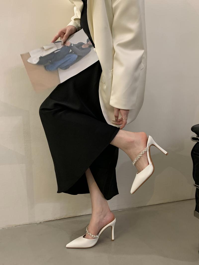 Product Introduction of High Quality White Wedding Bridal Shoes for Women Sexy Rhinestones Pointed Toe Stiletto High Heels Summer Slingback Shoes 4