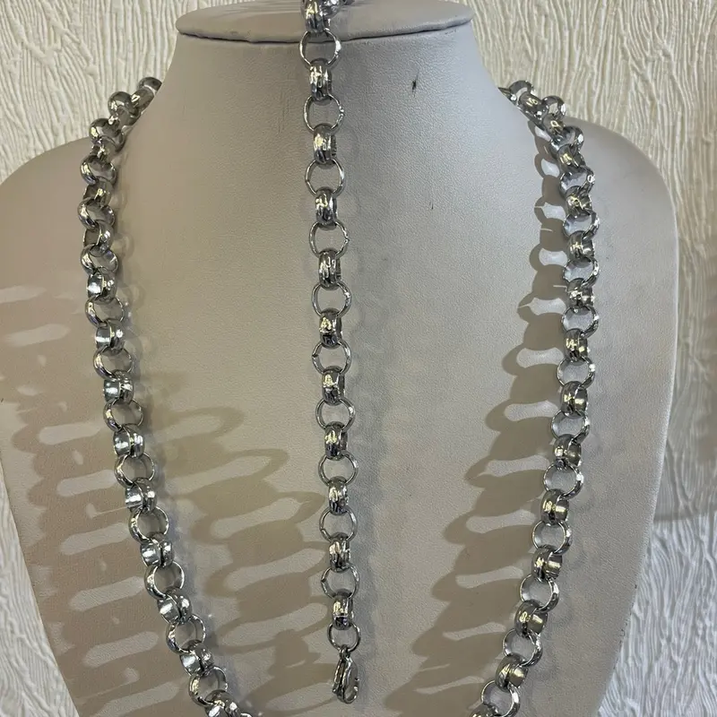 Belcher necklace and bracelet set silver diamond cut 2