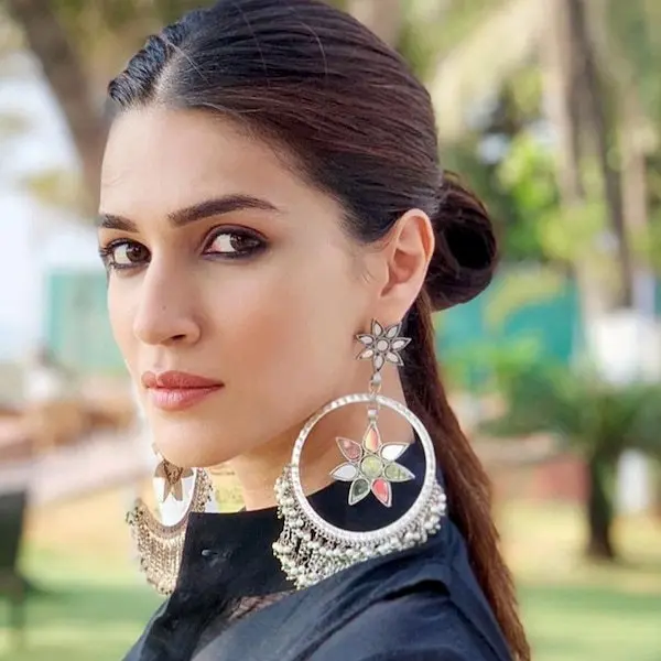 Kriti Sanon Earrings /oxidised Silver Jhumkas/black metal earrings /Pakistani Earrings / bollywood Earrings /mirror Jewelry Gift for her