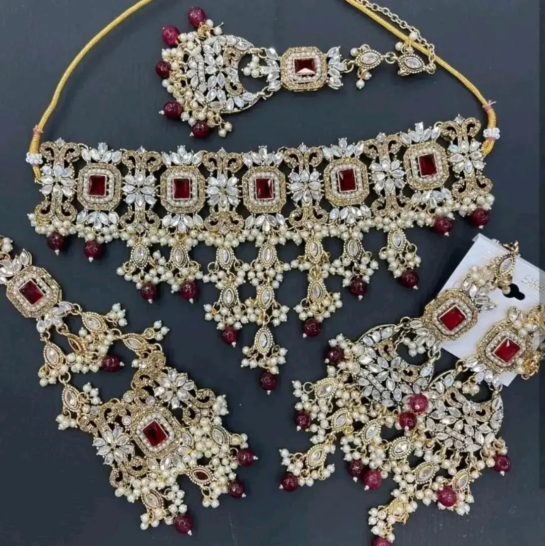 Beautiful Kundan & Stone Bridal Jewelry Necklace set