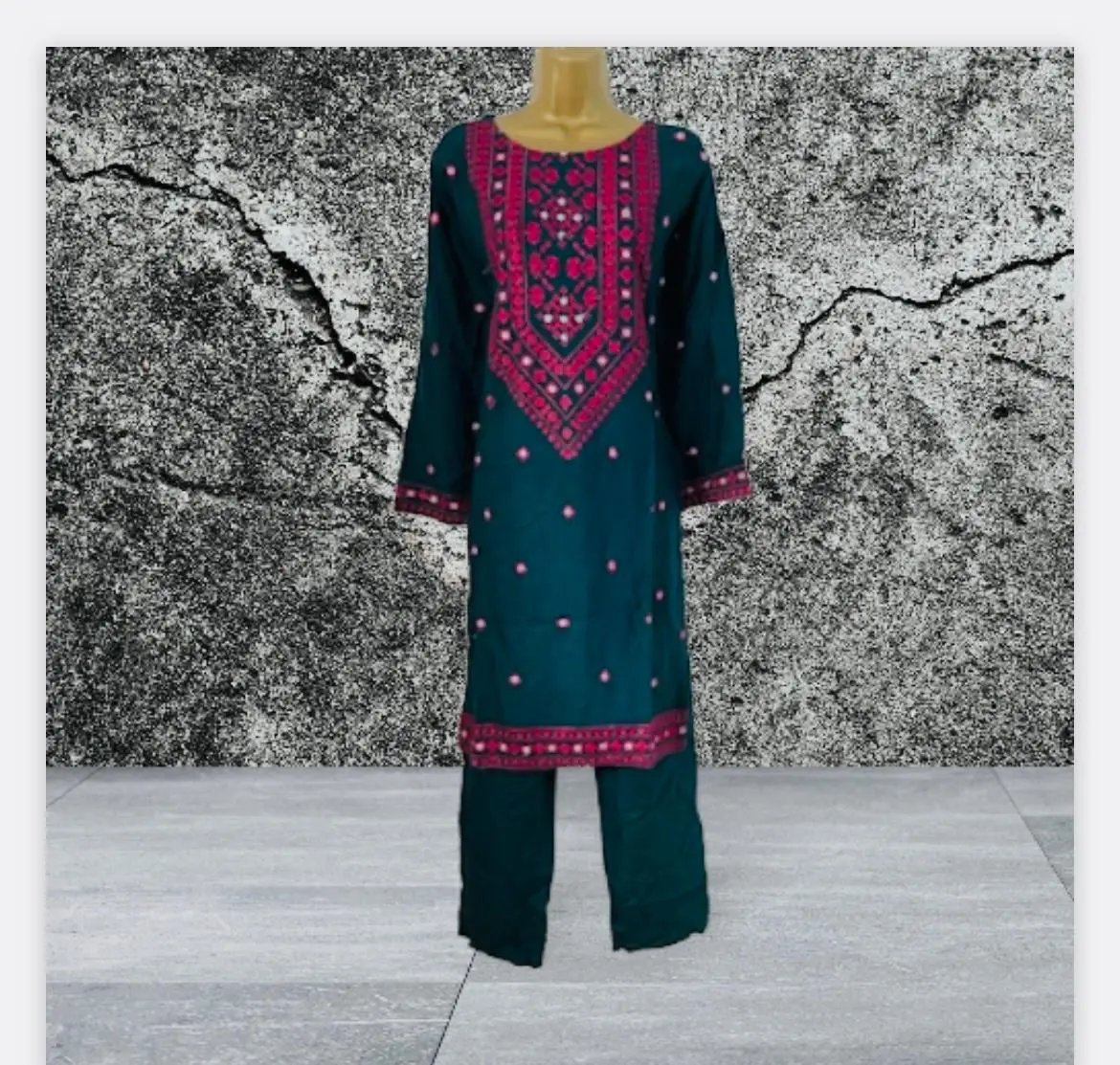 Ladies Women's Shalwar Kameez Dark Green with embroidery works. Party wear Casual wear 2 Piece New Size 38 & 40 Dress Linen