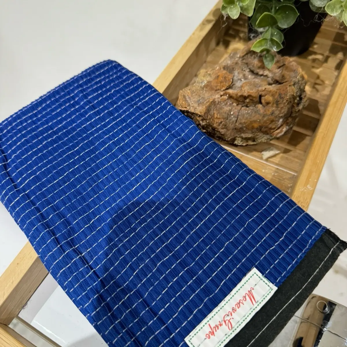 Traditional Persian Exfoliating kisseh mitt