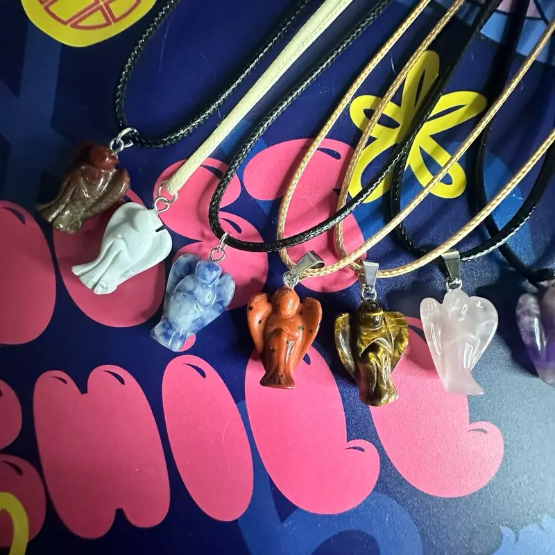Natural Guardian Angel Crystal pendant necklaces 1