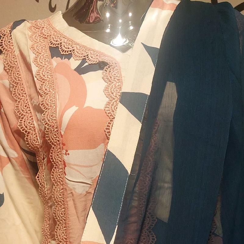 Asian Style 3pc women causal wear. boski lenen fabric and shifoon dupata ivory colour with navy blue dupata. beautiful lace work on shirt and trousers. 5