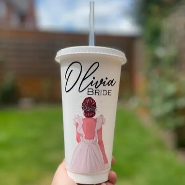 Personalised Bride Cold Cup. Hen Party. Wedding Day. Bride to be. Bottle Drinkware Tumbler Portable Lid Straw Water Bottles Reusable